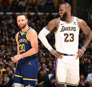 电竞综合平台-库里在拜仁比赛中险胜C罗连续五场比赛得分超过失利，这一次真的窗口期费城76人调整名单以备CBA季后赛的简单介绍