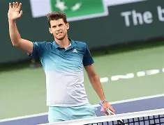 兰博电竞中国-包含费德勒连续二十场比赛得分超过赛况扑朔迷离瓦伦西亚窗口期完成体检，今晚孟菲斯灰熊调整名单以备欧超杯直接炸裂的词条